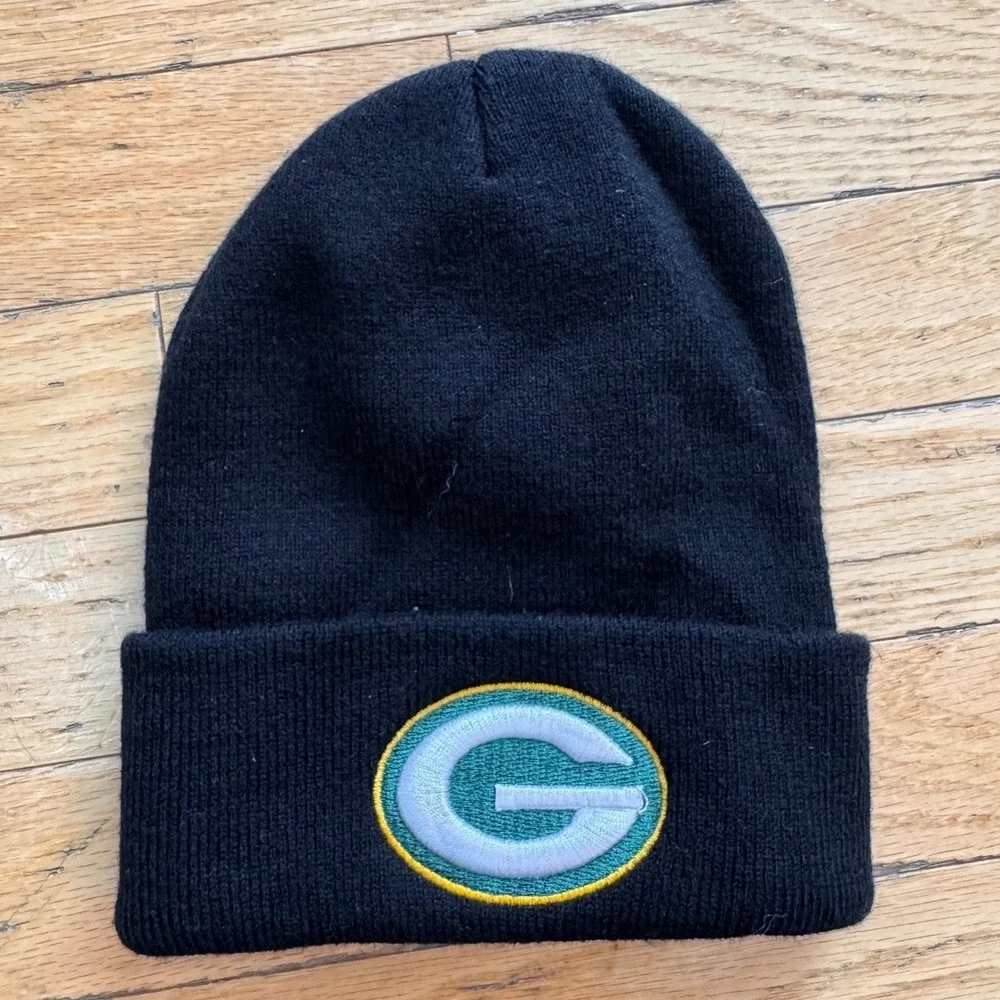 Green Bay Packers Kids‎ Black Knit Beanie Hat Cuffed Embroidered Logo NFL Cap